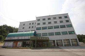 Neungam Hotel Chungju Exterior photo